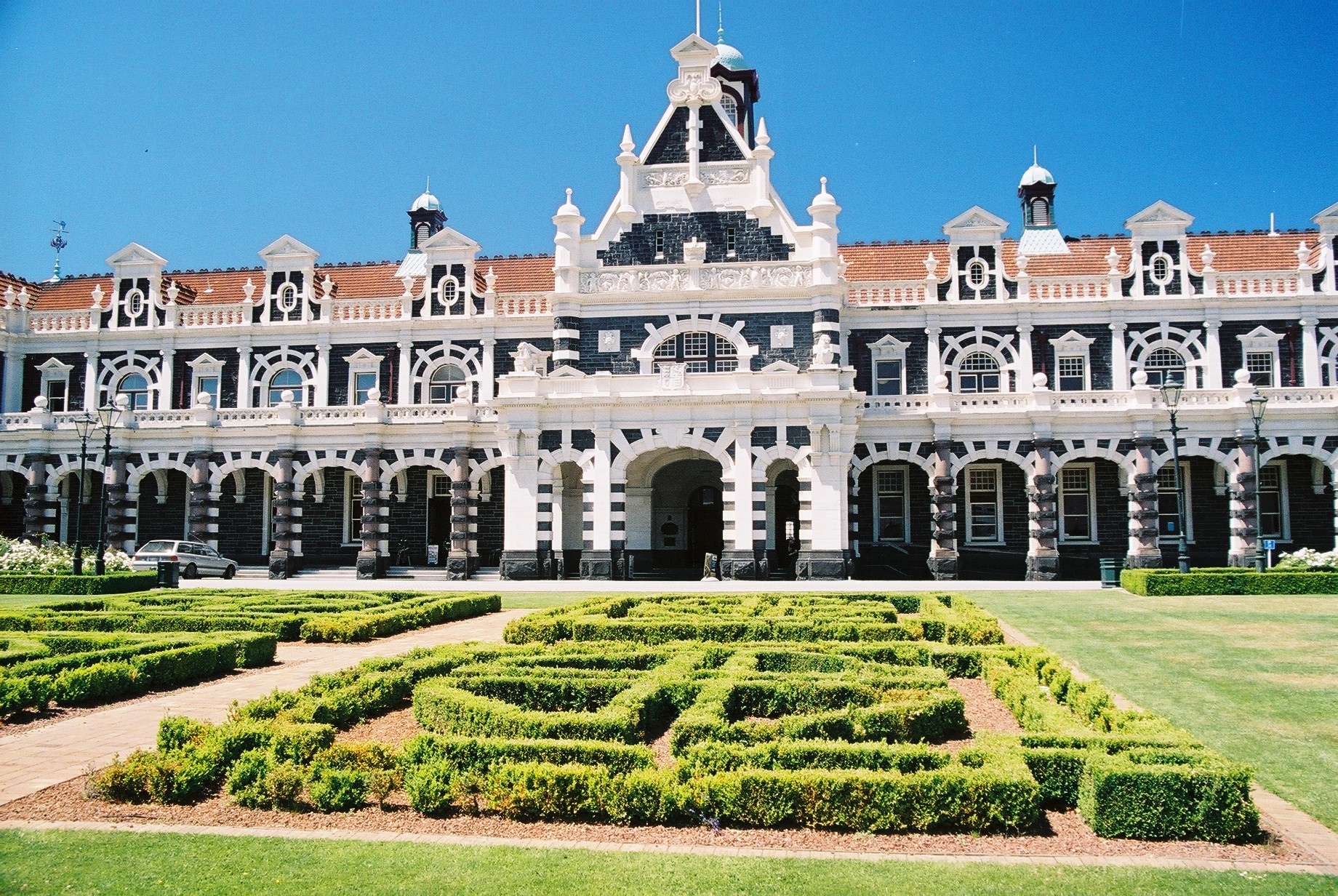 Dunedin_Railway_Station2